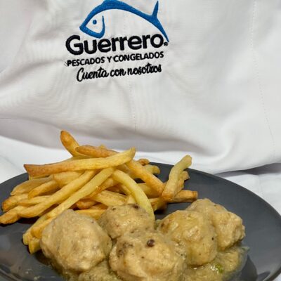 Receta de Albóndigas de merluza y gambas