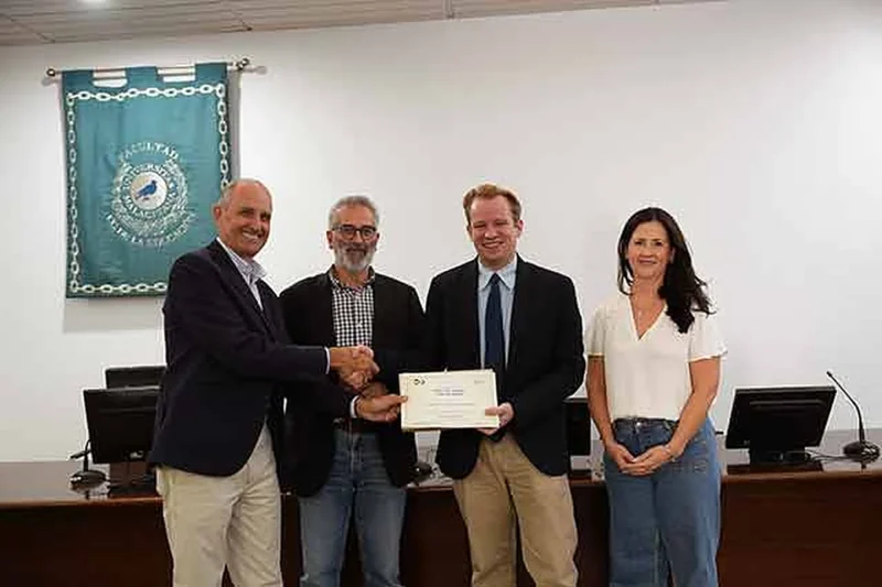 La Cátedra del Espectro Autista de la UMA premia un trabajo sobre docencia compartida, con el apoyo de Guerrero